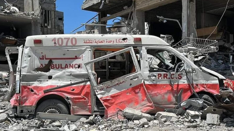 انتشال جثث 15 مسعفا قتلهم الاحتلال ...