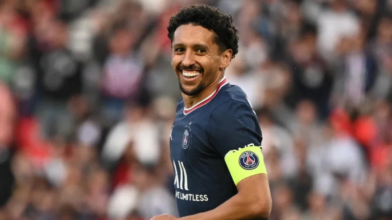 ماركينيوس.. أوّل لاعب يُحرز 10 ألقاب في الدوري الفرنسي