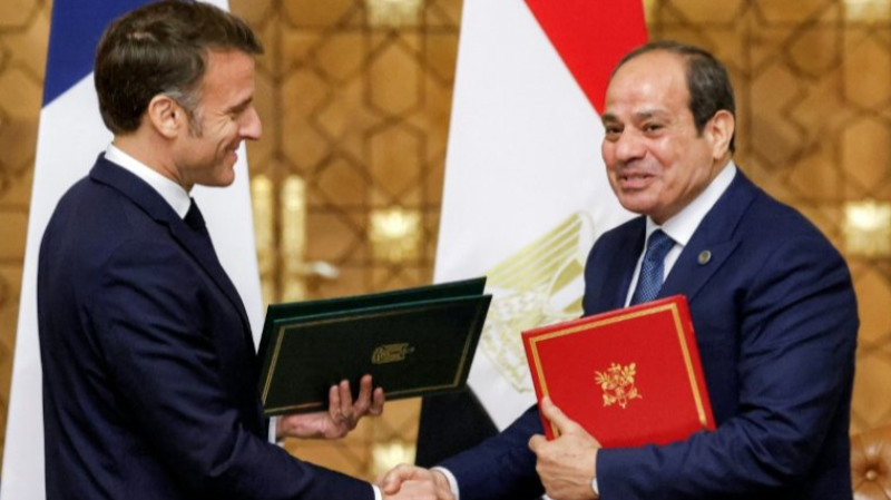 السيسي: ناقشت مع ماكرون خطّة 'التعافي' ...