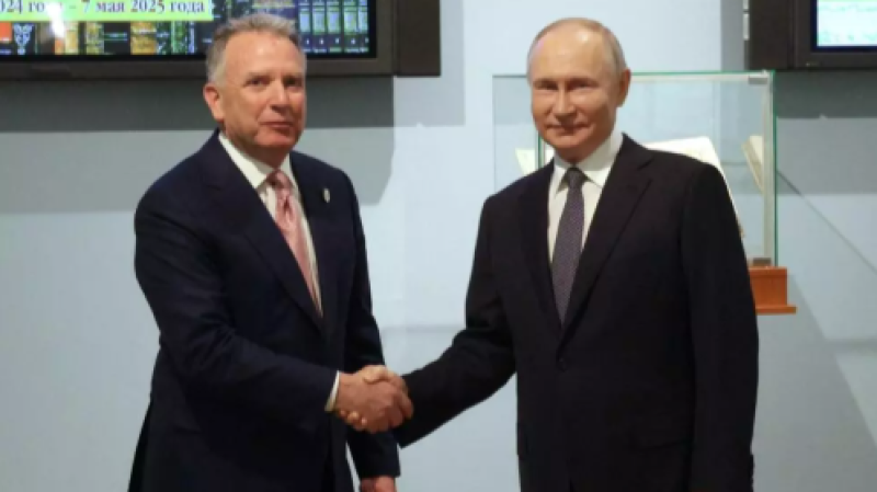 Fin de la rencontre entre Poutine et l'émissaire de Trump