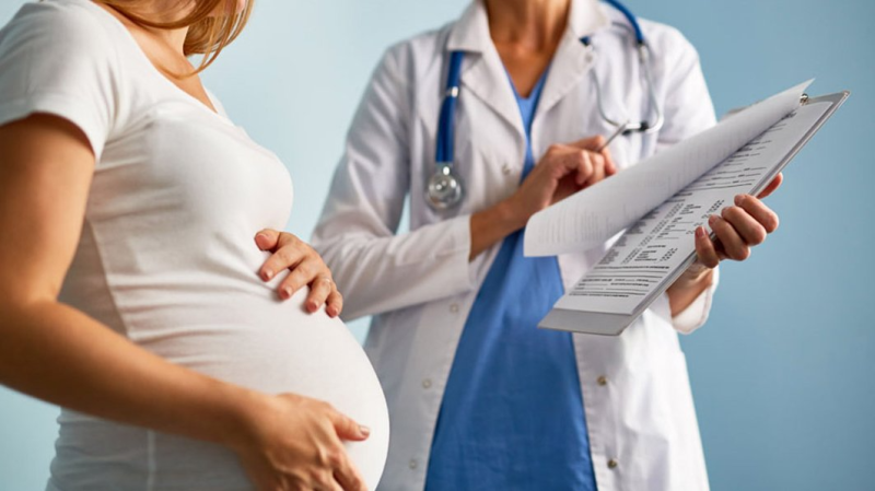 تركيا: حظر عمليات الولادة القيصرية ...