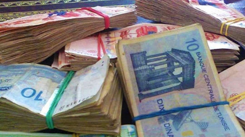 أوهموهم باستخراج كنوز..متحيلون يسلبون 4 أشخاص أكثر من 500 ألف دينار