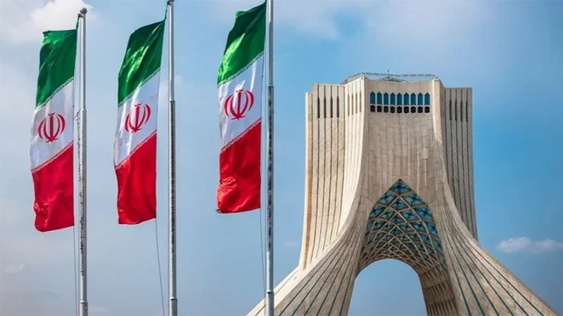 مسؤول إيران كبير: طهران ما تزال ​تدرس مقترحا أمريكيا لإنهاء الحرب