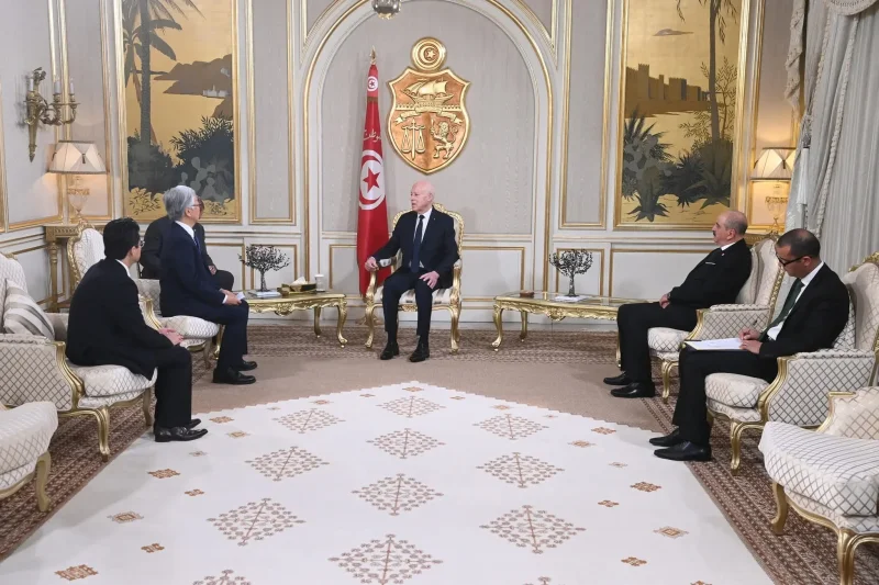 Saïed reçoit les lettres de créance de cinq nouveaux ambassadeurs