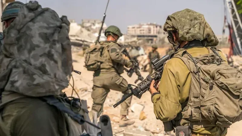 الاحتلال يعلن وقف شراء معدات دفاعية من فرنسا