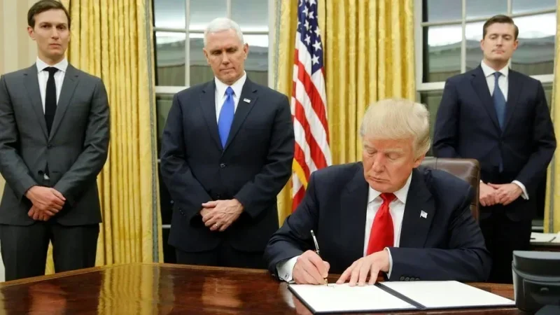 Trump réclame une hausse record de 42 % du budget militaire