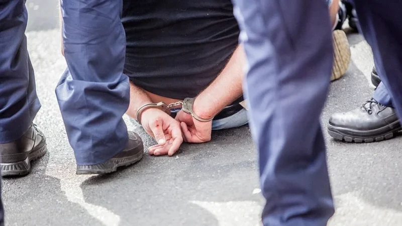 نفذّ عشرات البراكاجات في سيدي حسين.. الأمن يطيح بـ'شورّب'