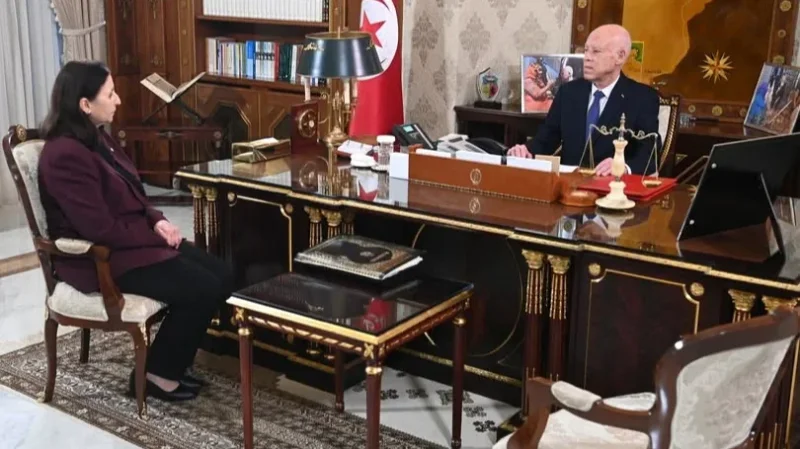 رئيس الجمهورية: سنعمل على تحسين ظروف عيش المواطنين وتخفيض الأسعار