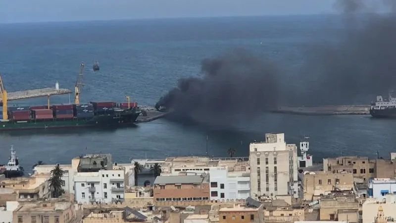 سوسة: السيطرة على حريق في جرّار بحري بالميناء التجاري