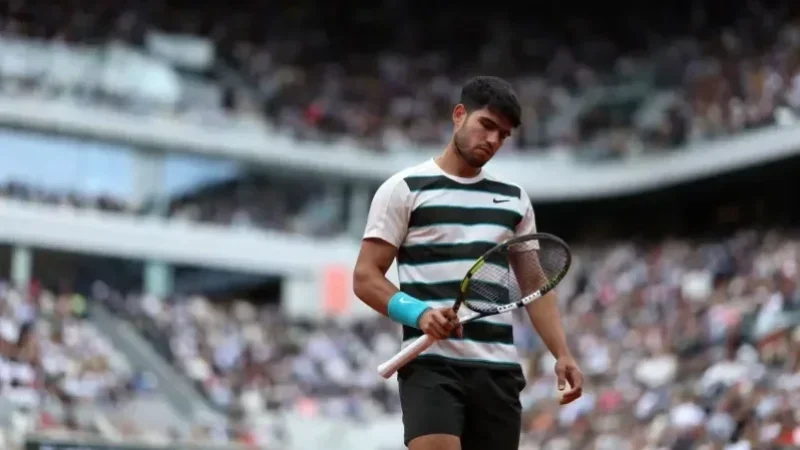 Après Roland-Garros, Alcaraz forfait pour Wimbledon