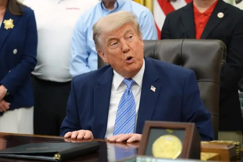 Trump lève des restrictions sur de puissants gaz à effet de serre