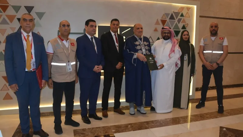 تونس تتحصّل على الجائزة البرونزية 'لبيتم' للتميّز في خدمة الحجيج تونس تتحصّل على الجائزة البرونزية 'لبيتم' للتميّز في خدمة الحجيج