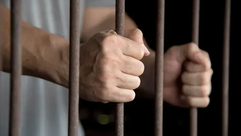 Détournement de fonds : 12 ans de prison pour un banquier