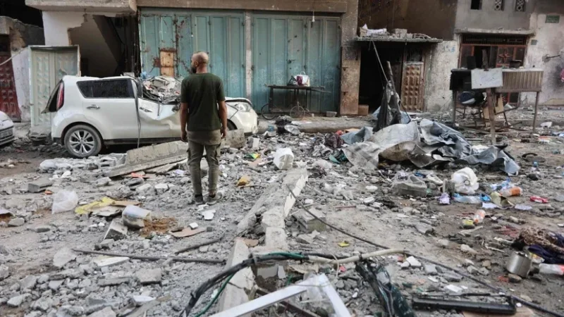Gaza: Dix morts dans des frappes israéliennes...