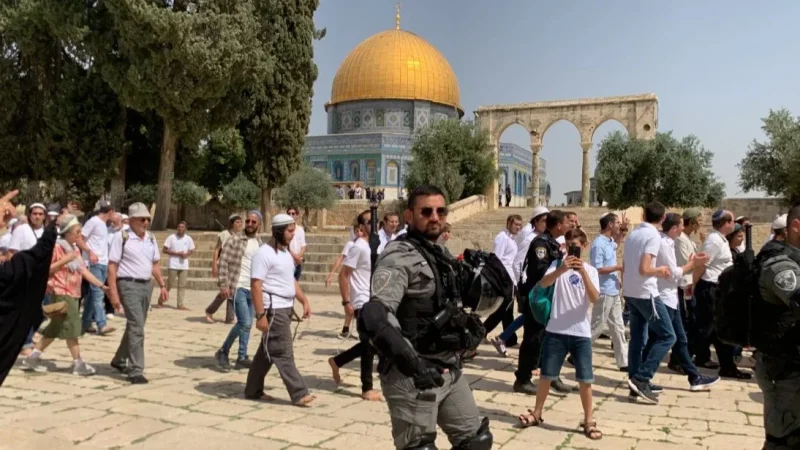 طقوس تلمودية في المسجد الأقصى تحت حماية شرطة الاحتلال