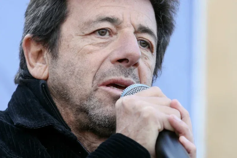 Patrick Bruel mis en examen pour viol et agression