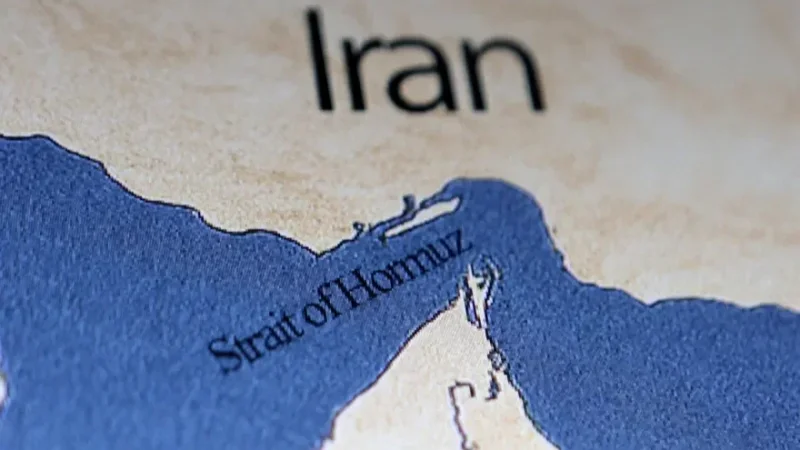 إيران تعلن إغلاق مضيق هرمز بعد الهجمات الأمريكية
