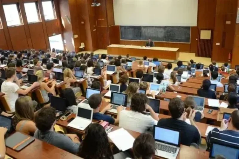 France : fin des APL pour de nombreux étudiants étrangers