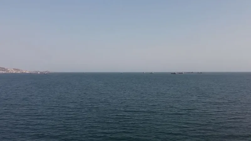الحوثيون يعلنون حظر الملاحة البحرية على السعودية