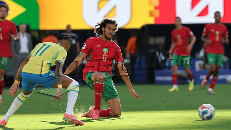 Ayyoub Bouaddi sur les tablettes de Manchester City