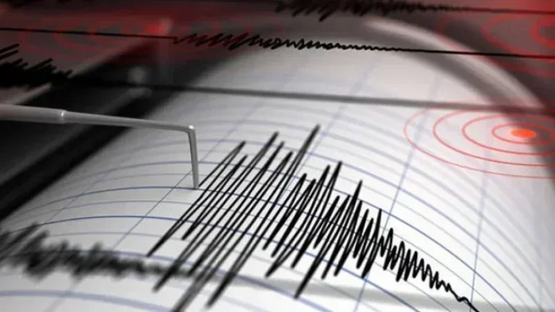 زلزال بقوة 4.7 درجات يهزّ جنوب إيطاليا قرب نابولي
