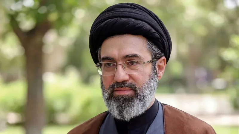 خامنئي يدعو حكام الخليج إلى مواجهة 'عدوهم الحقيقي'