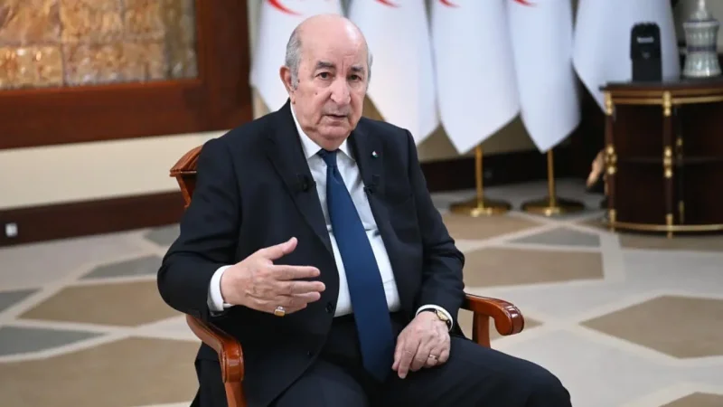 الرئيس الجزائري يعيّن محافظ البنك المركزي وزيرا للمالية