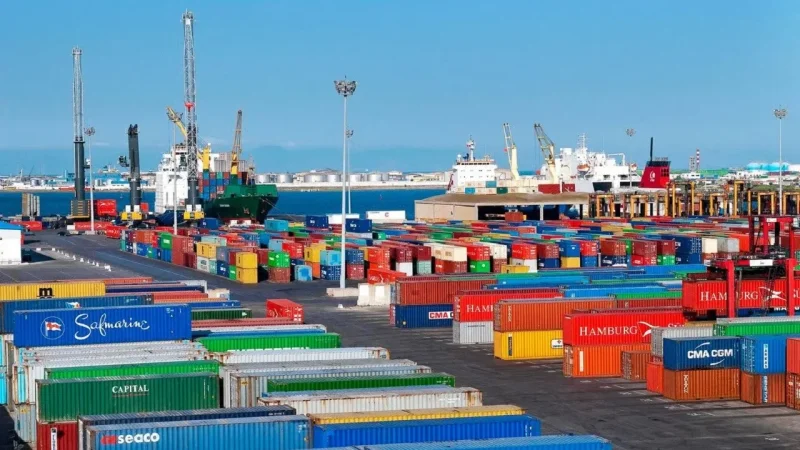 Commerce extérieur : Le déficit se creuse...