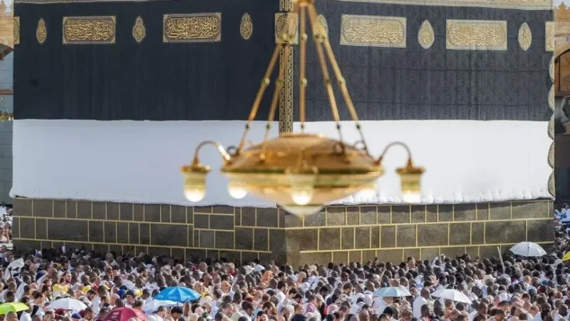 السعودية تدين إطلاق الحوثيين لمسيّرة باتجاه مكة المكرمة