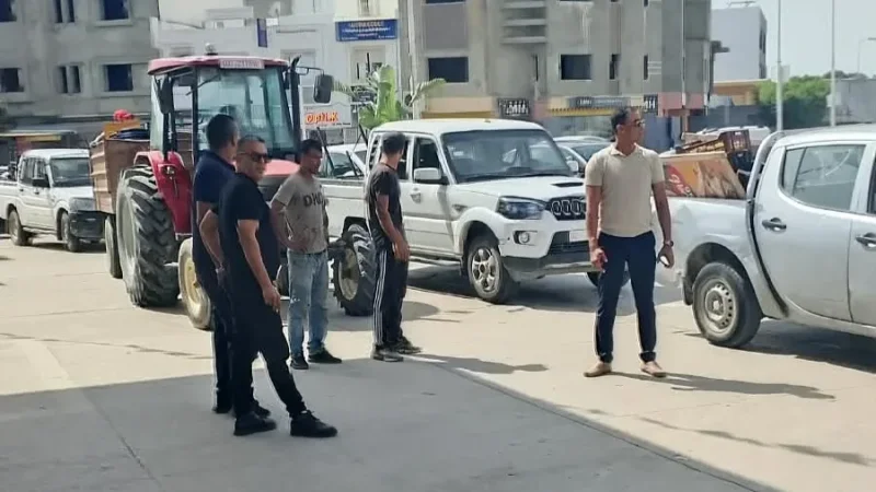 الحمامات: تحرير محاضر عدلية في حملة أمنية لإزالة احتلال الرصيف