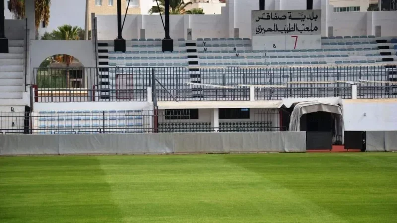 معاينة أشغال ملعب الطيب المهيري تمهيدا لحصوله على شهادة تأهيل الـ'كاف'
