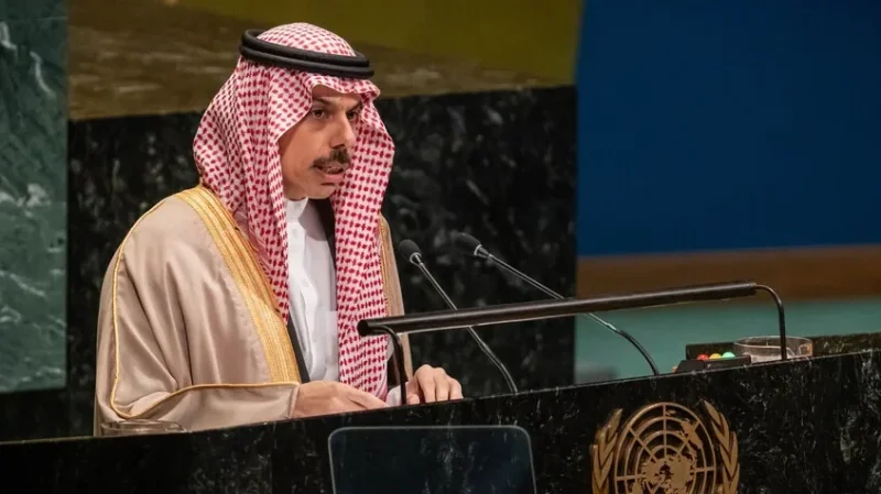 السعودية تنتقد تغيّب المجتمع الدولي عن تحمّل مسؤولياته إزاء أمن الخليج