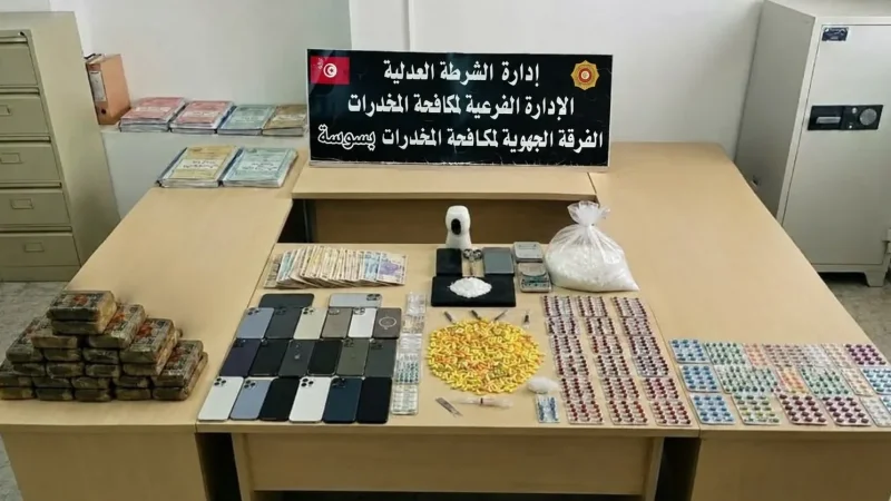 سوسة: تفكيك شبكتين لترويج المخدّرات وحجز MDMA وكوكايين وزطلة