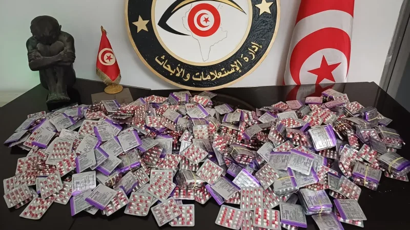 وحدات الحرس تطيح بشبكة دولية تنشط في مجال نقل وترويج المخدرات
