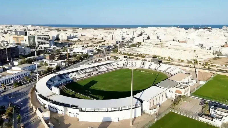 ملعب الطيب المهيري يقترب من الحصول على التأهيل