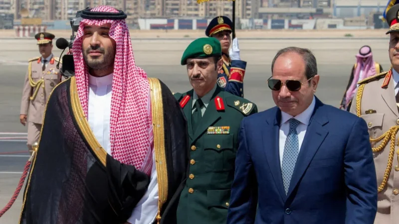السيسي يطلب تفويضا برلمانيا للدفاع عن السعودية عند الحاجة