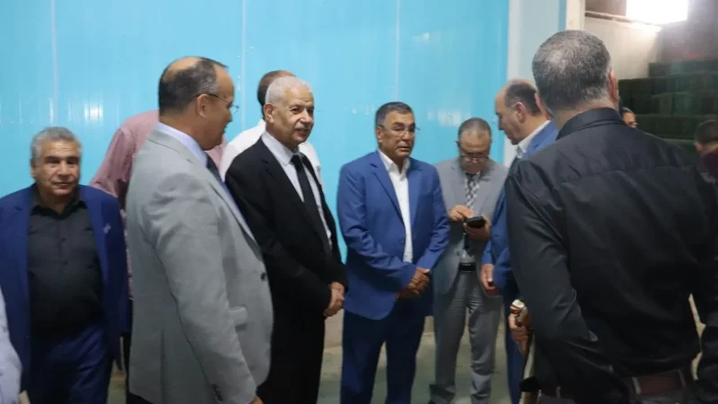 وزير التجارة يطالب بحل قضايا سوق الجملة بالجم وتسريع رقمنة التعاملات التجارية