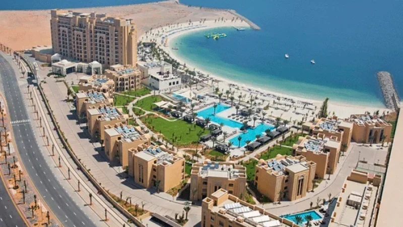 الإمارات: إمارة رأس الخيمة تغلق جميع الشواطئ حتى إشعار آخر