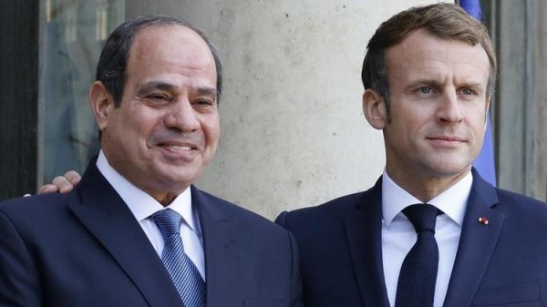 Macron 