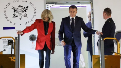 Macron...frappé par Brigitte ?