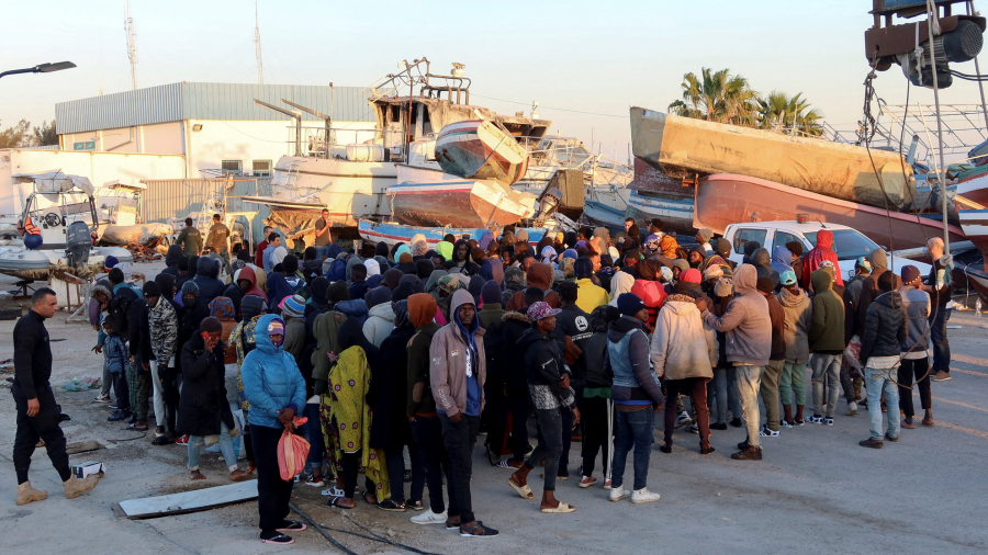 100 migrants subsahariens accueillis à Kébili
