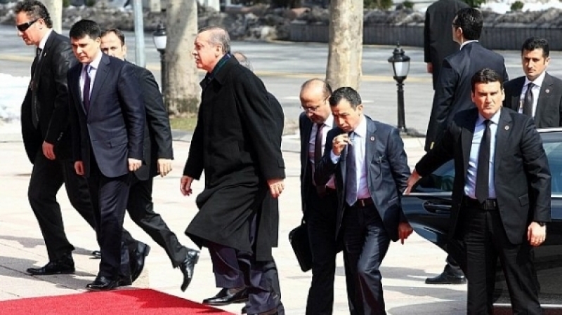 أمريكا تعاقب حرّاس أردوغان الشخصيين ! أمريكا تعاقب حرّاس أردوغان الشخصيين !