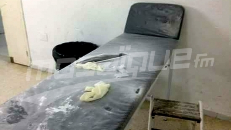 400 طبيب يراسلون الشاهد : قطاع الصحة في حاجة إلى 'جراحة استعجالية' طبيب