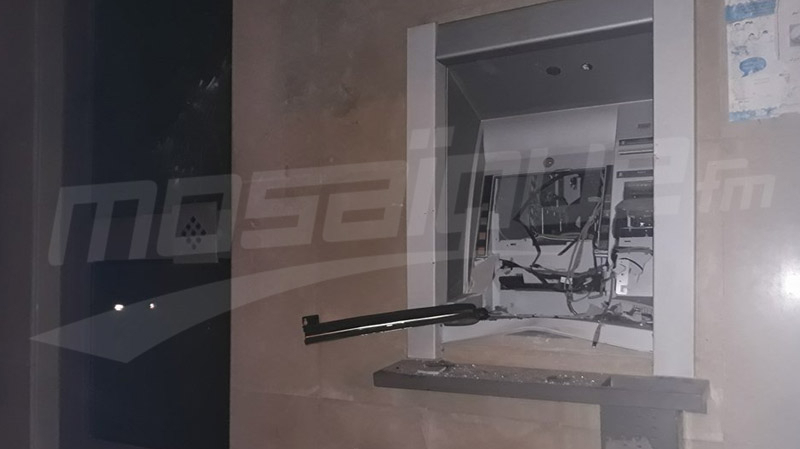 محاولة خلع فرعين بنكيين في حي التضامن التضامن