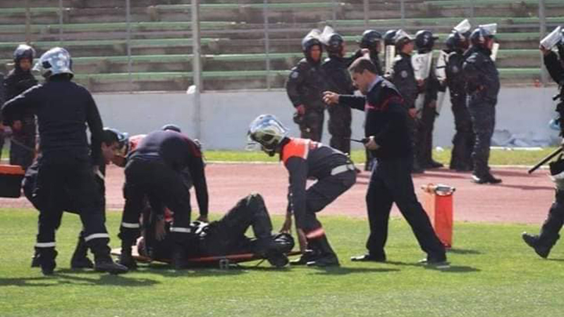 اثنان حالتهما خطيرة: إصابة 8 أمنيين في ملعب المنزه