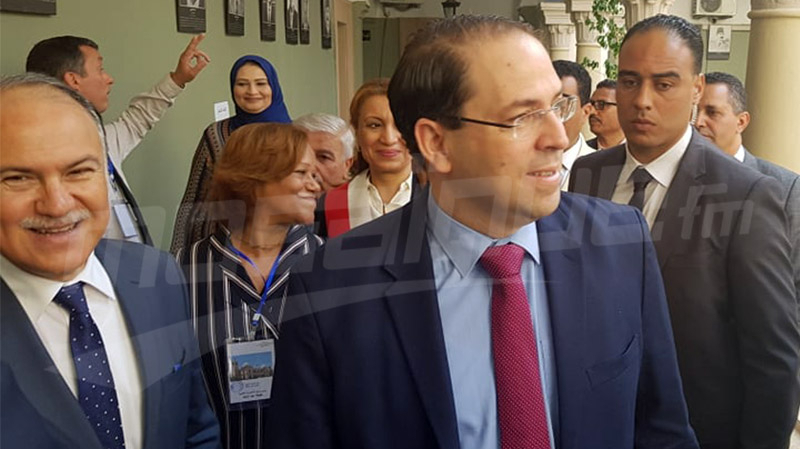 رئيس الحكومة في المدرسة الصادقية رئيس الحكومة