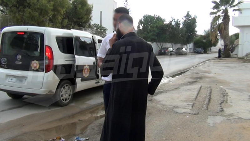 المهدية: القبض على متشدد كفر أفراد عائلته واعتدى عليهم المهدية: القبض على متشدد كفر أفراد عائلته واعتدى عليهم