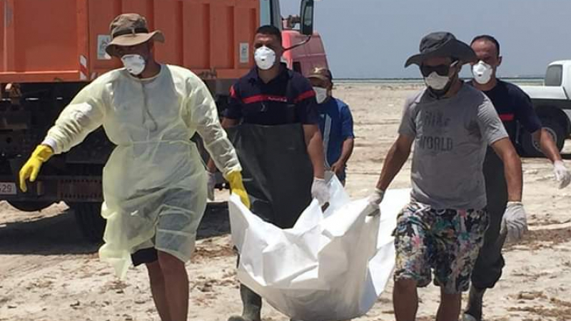 جرجيس: ارتفاع عدد ضحايا غرق مركب مهاجرين إلى 58 جرجيس: ارتفاع عدد ضحايا غرق مركب مهاجرين إلى 58