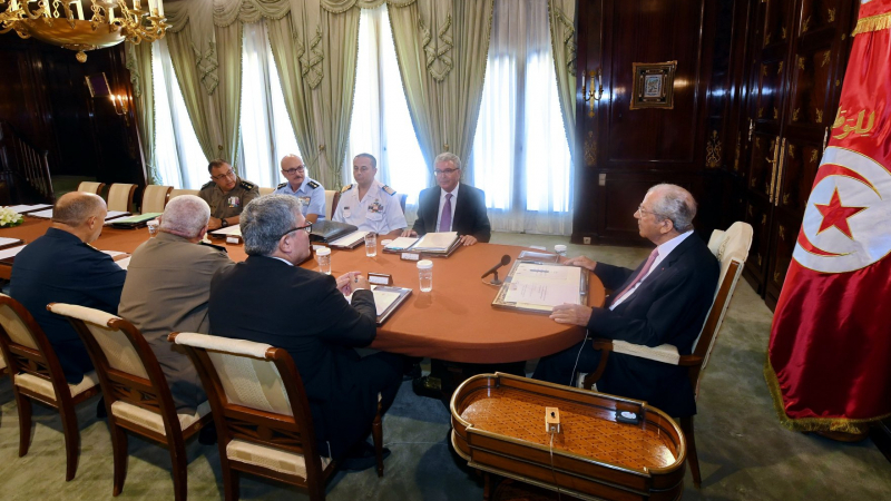 الزبيدي ''المستقيل'' حاضر في اجتماع المجلس الأعلى للجيوش؟ الزبيدي ''المستقيل'' حاضر في اجتماع المجلس الأعلى للجيوش؟