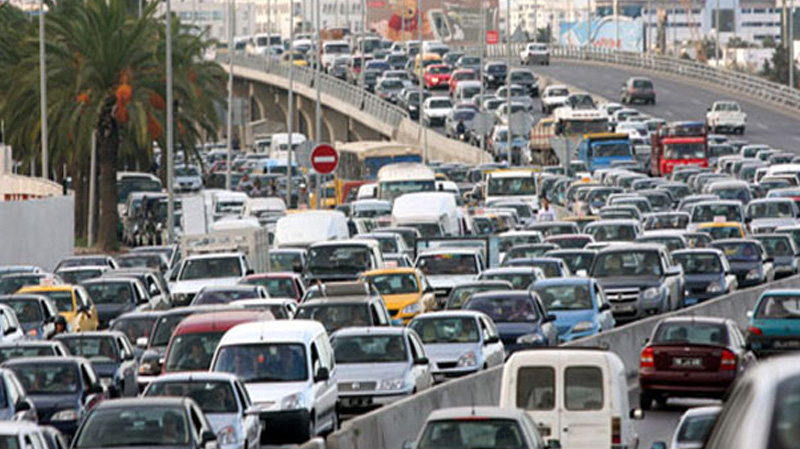 بعد قطع محتجين الطرقات: عودة حركة المرور إلى نسقها العادي بعد قطع محتجين الطرقات: عودة حركة المرور إلى نسقها العادي